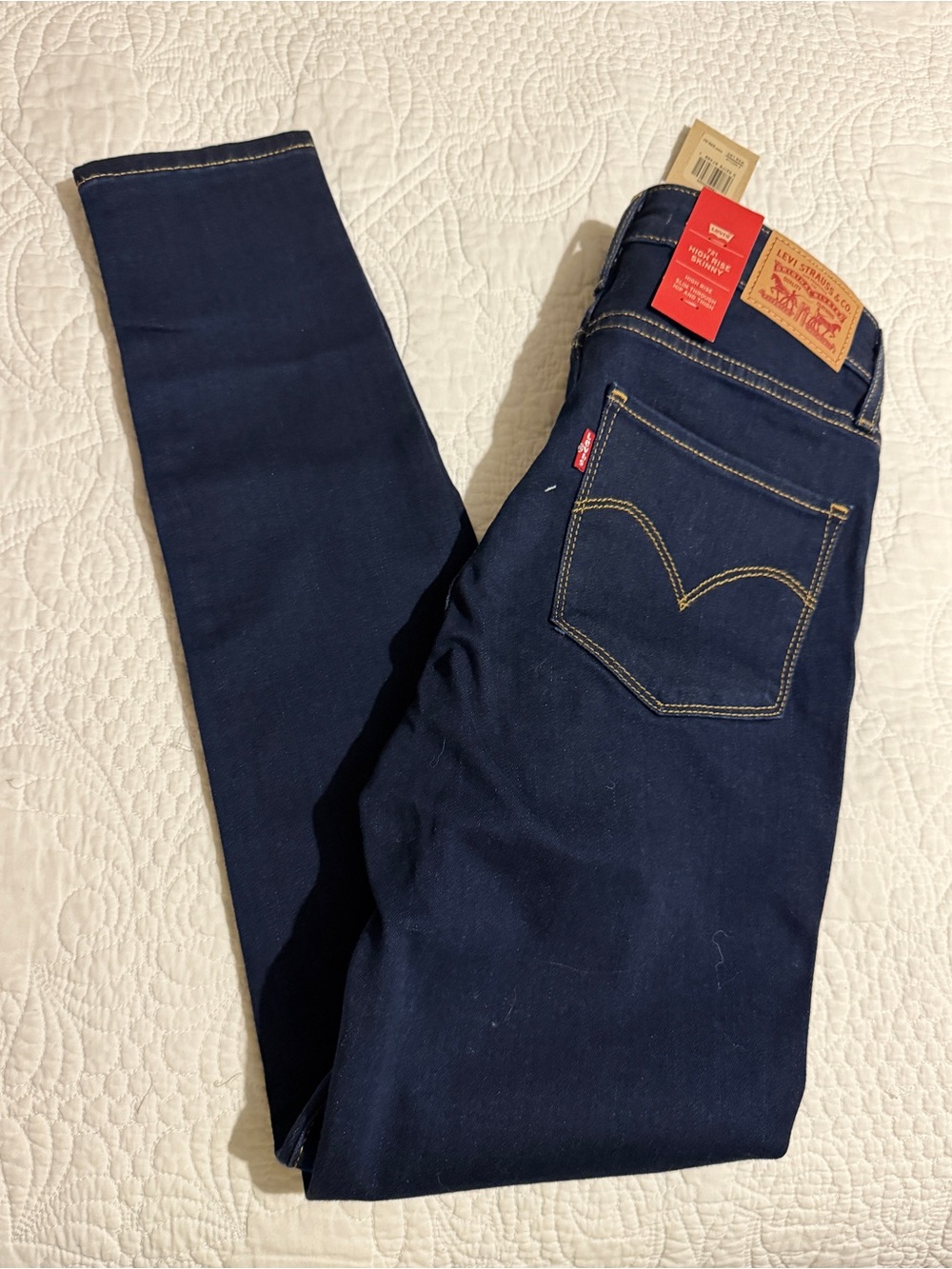 Levi's Ladies High Rise Skinny Deep Indigo Jeans Size 2 Medium W26 L30